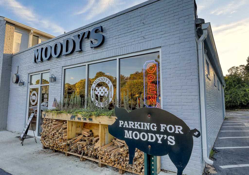 Moody’s exterior